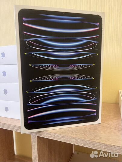 iPad pro 11 2022 256gb Wi-Fi Silver