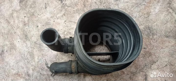 Патрубок чистого воздуха (к турбине) MAN TGX 2007