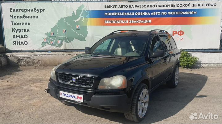 Накладка переднего крыла правого Volvo XC90 306551