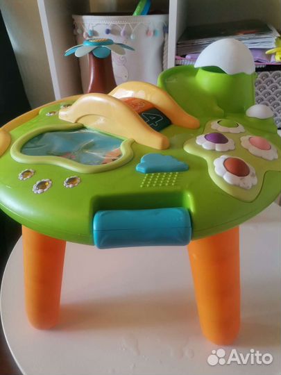 Развивающий столик