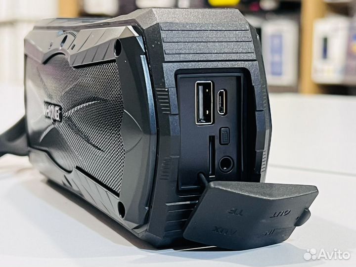 Блютуз колонка W-King S19 10W