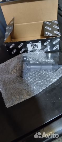 Фара правая Тойота Камри 40 оригинал