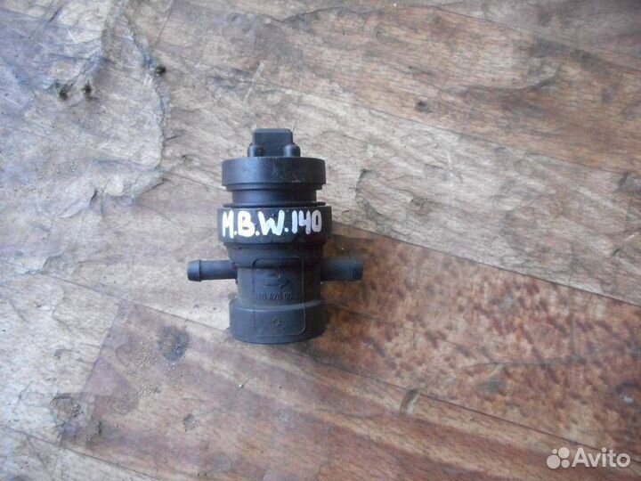 Клапан вентиляции топливного бака Mercedes Benz W