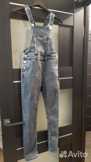 Джинсовый комбинезон H&m,р.152