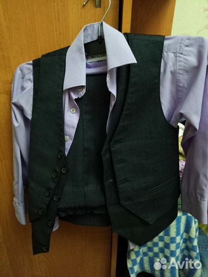 Школьный костюм