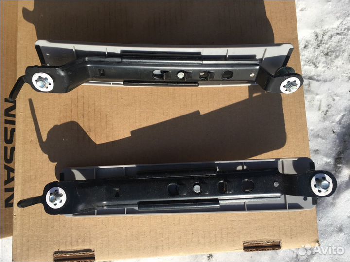 Регулятор высоты ремня безопасности Mazda 6