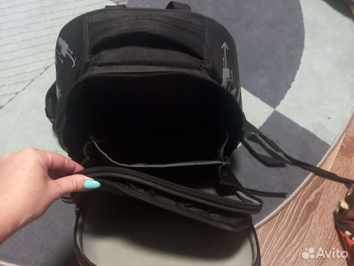 Школьный рюкзак