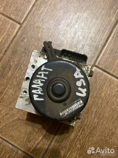 Блок ABS Mitsubishi Galant EA