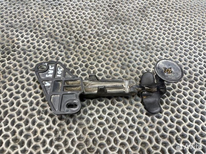 Ручка открывания форточки левая Dodge Voyager