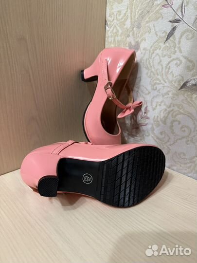 Туфли для девочки