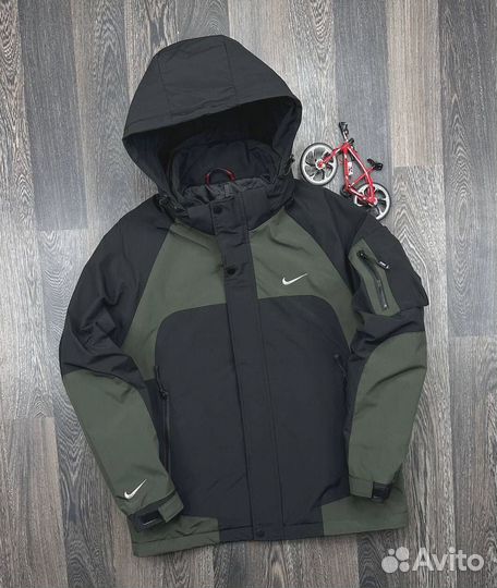 Куртки Nike