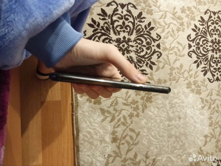 iPhone X, 64 ГБ