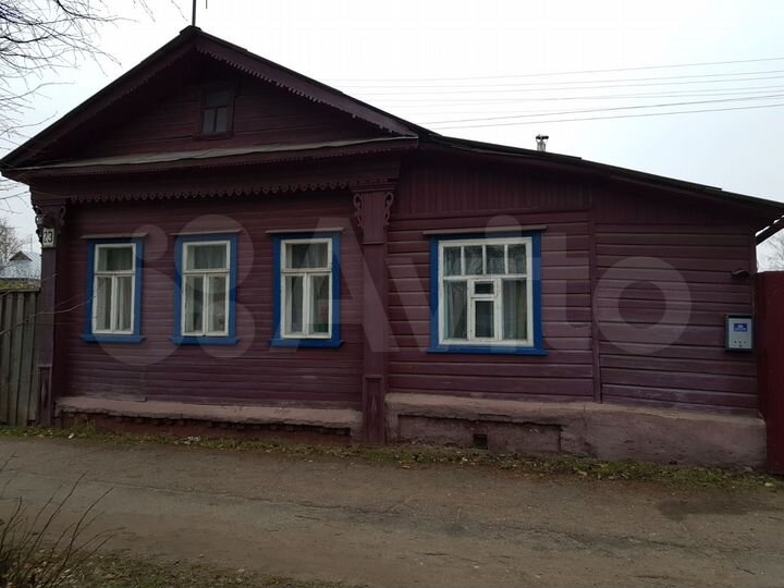 Дом 49 м² на участке 8 сот.