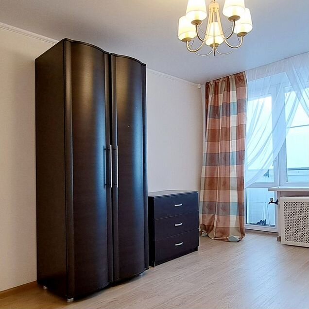 2-к. квартира, 42 м², 9/9 эт.
