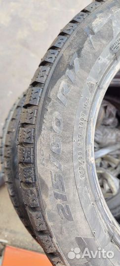 Pirelli Ice Zero R17 100