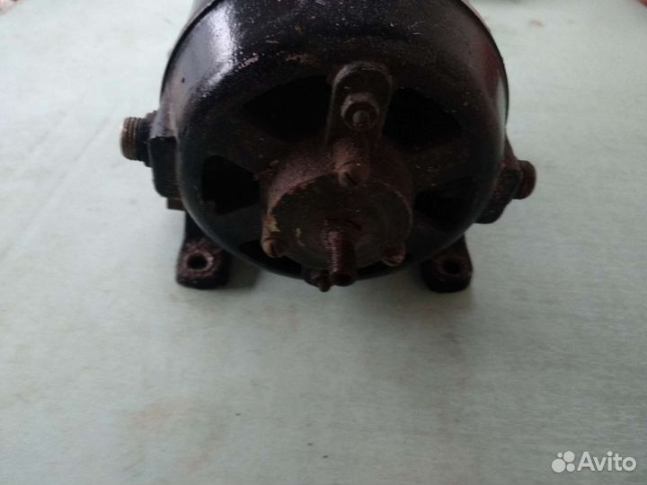 Двигатель умт21