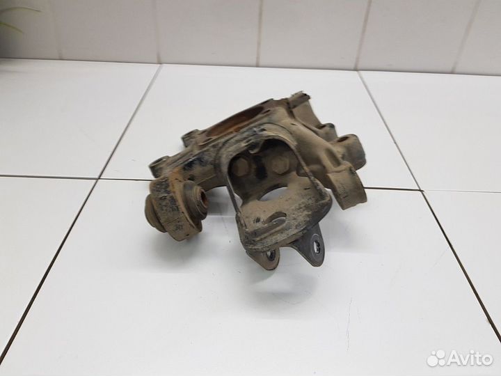 Кулак поворотный задний правый (Geely Atlas Pro)