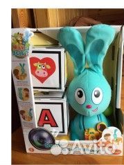 Интерактивная игрушка бани фотограф Макси