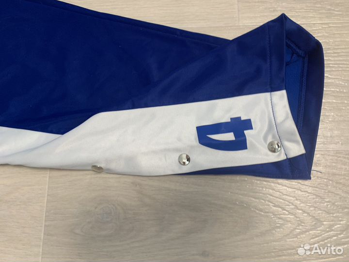 Разминочный костюм 42-44 размер на флисе