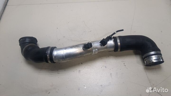 Патрубок интеркулера BMW 7 E65, 2008