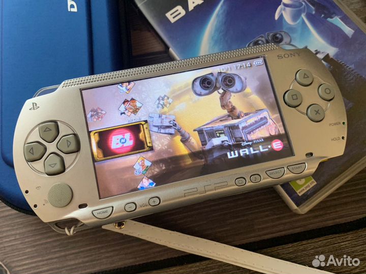 Sony PSP 1000 Japan Silver 64gb 400 игр (комплект)
