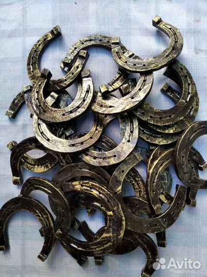 Подкова кованая