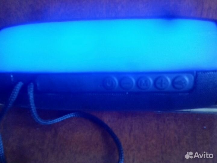 Блютуз колонка jbl