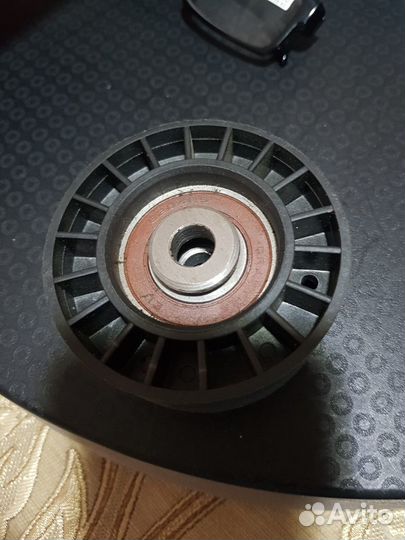 Ролик натяжной змз-406