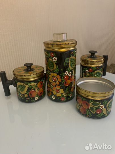 Набор посуды хохлома