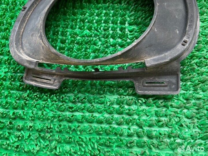 Накладка бампера прав. зад. BMW X5