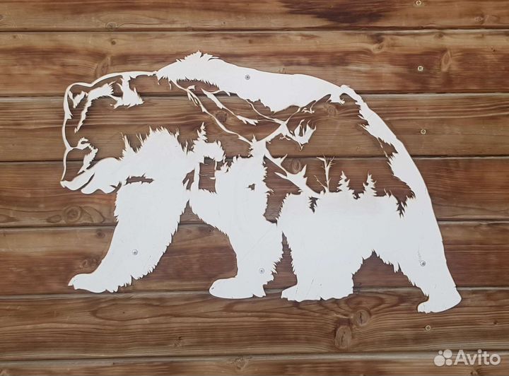 Панно декоративное из дерева