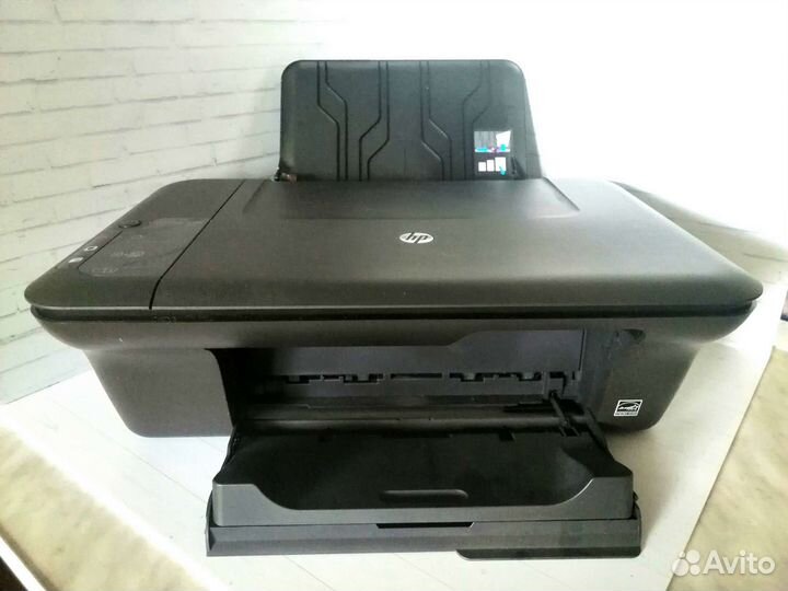 Принтер HP Deskjet 2050
