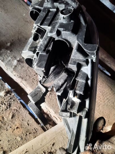 Фара левая Chery Tiggo 4 2020 разбит корпус