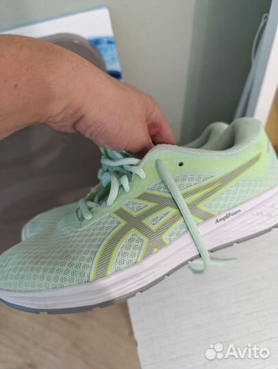 Кроссовки asics 37 оригинал