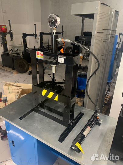 Пресс гидравлический 10 тонн