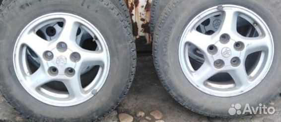 Продам литые лиски тойота