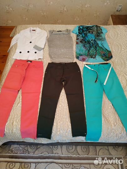 Брюки, пиджак, блузки (одним пакетом)