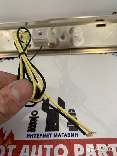 Светодиодная LED накладка сабля на Ниву 4x4