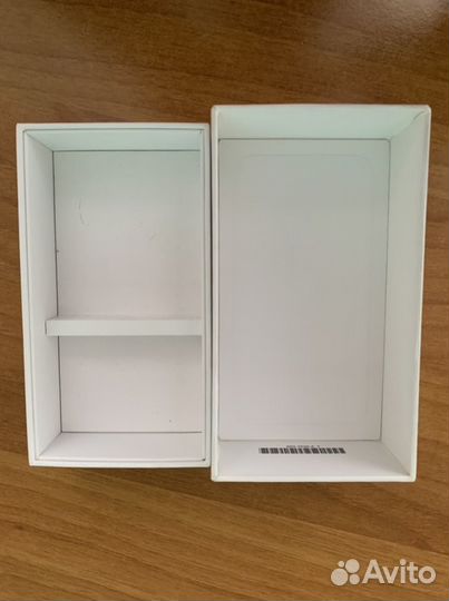 Коробка iPhone 4s