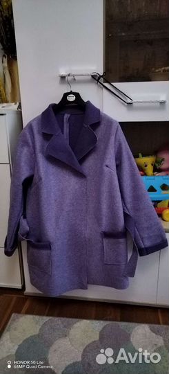Пальто женское весеннее 54 на 52