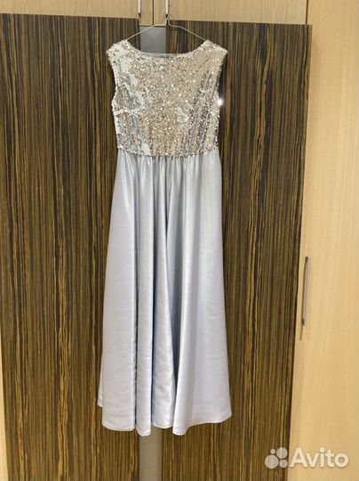 Платье нарядное