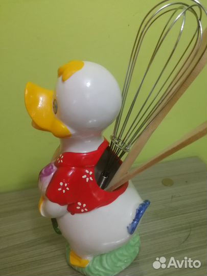 Керамическая статуэтка Уточка