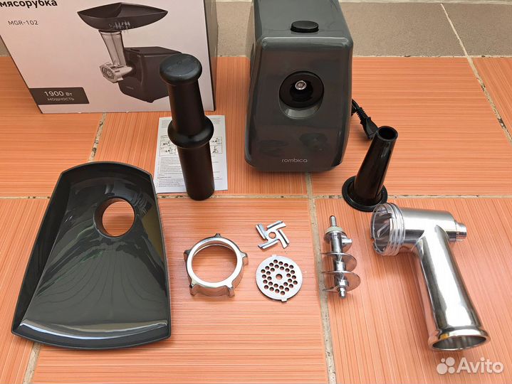 Мясорубка электрическая.Новая/Доставка