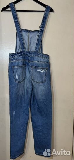 Комбинезон джинсовый