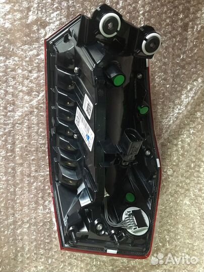 Задний левый фонарь volkswagen polo 6n5945095