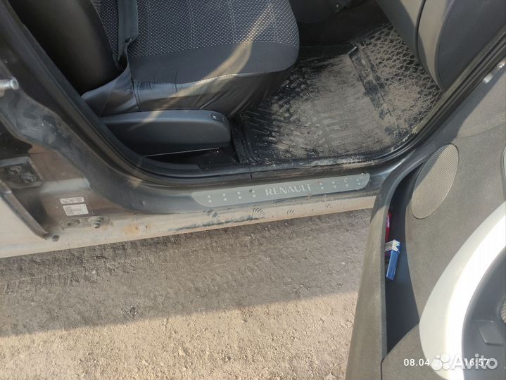Renault Logan 1.6 AT, 2011, 280 380 км