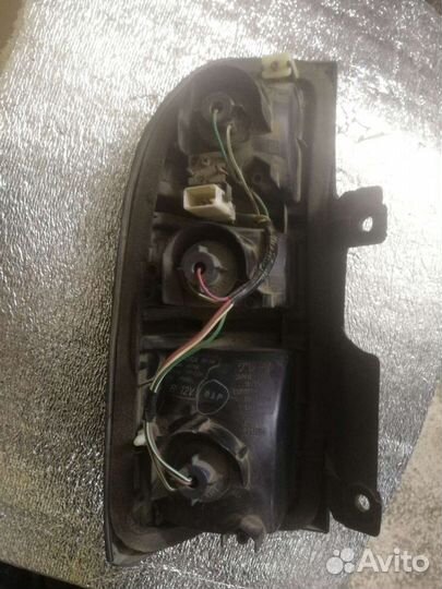 Фонарь на toyota land kruiser prado