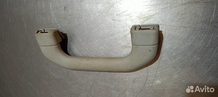 Ручка салона левая передняя Skoda Octavia 2003