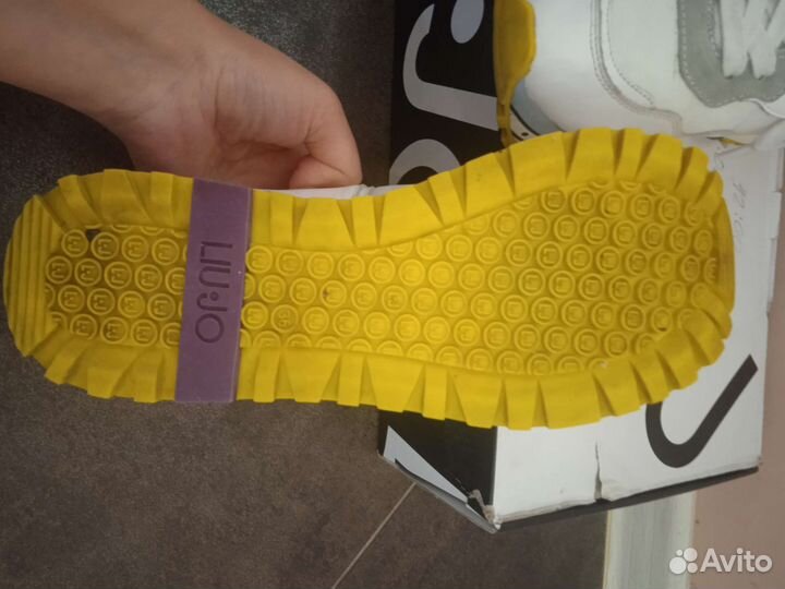 Кроссовки женские liu jo 36