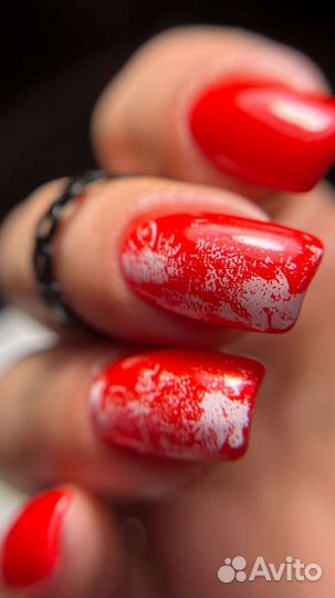 Маникюр/педикюр